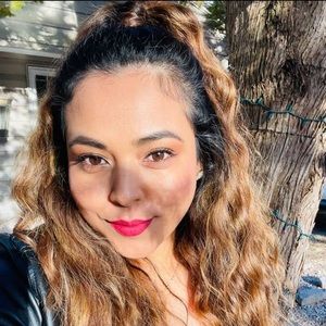 Meet your Posher, Wendy